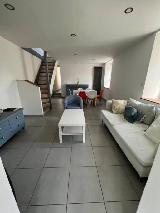 Maison Avec Jardin De 700M2 Charleville-Mezieres Exterior photo