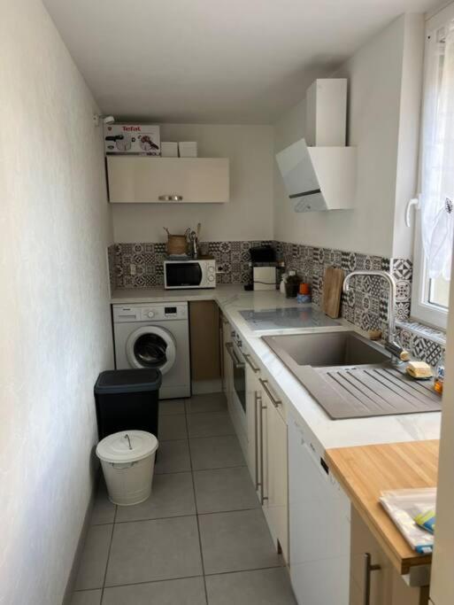 Maison Avec Jardin De 700M2 Charleville-Mezieres Exterior photo